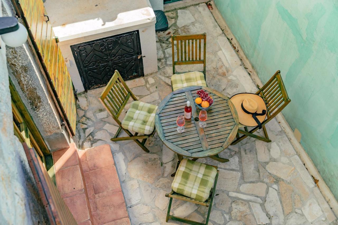 Apartments Bigovo Veljic Τίβατ Εξωτερικό φωτογραφία
