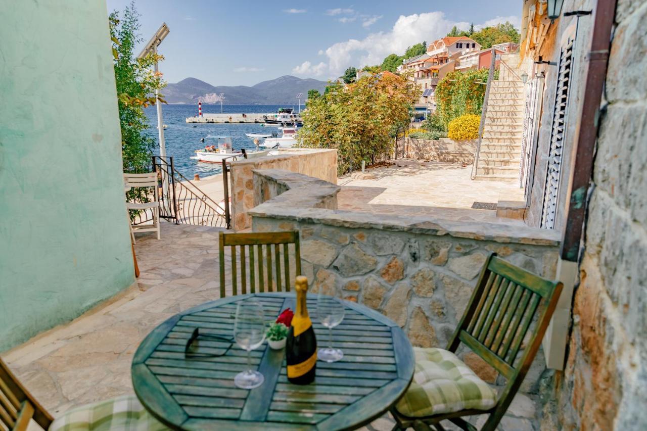 Apartments Bigovo Veljic Τίβατ Εξωτερικό φωτογραφία