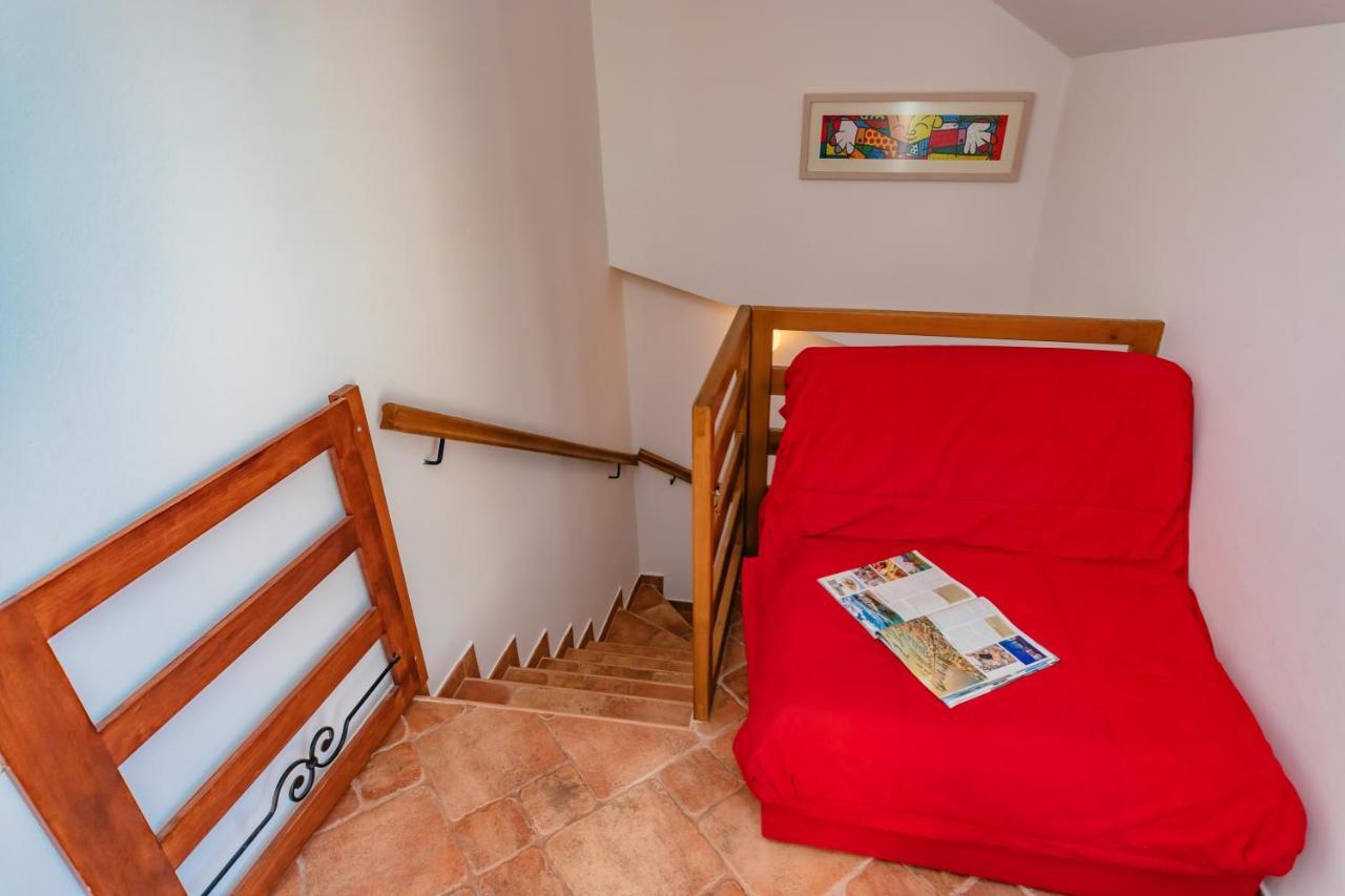 Apartments Bigovo Veljic Τίβατ Εξωτερικό φωτογραφία